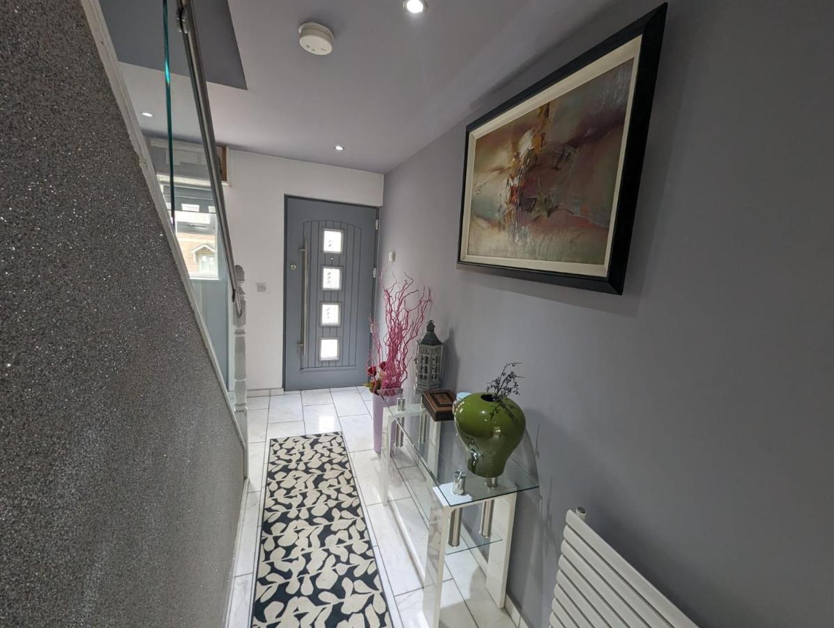 House In Belfast Villa ภายนอก รูปภาพ